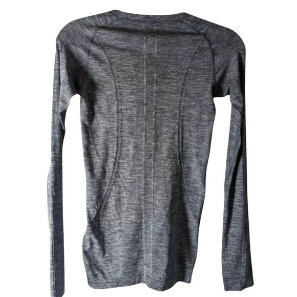 LULULEMON ATHLETICA Swiftly Tech Long Sleeve in Heathered Slate Size 4 - Picture 4 of 4